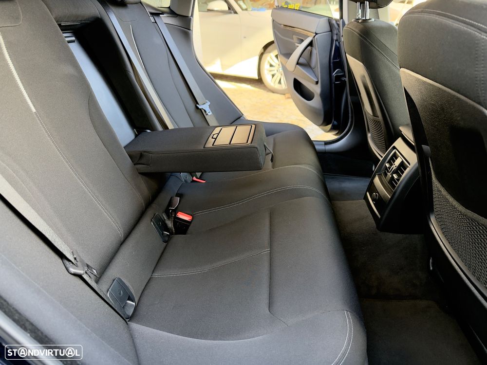 BMW 420 Gran Coupé d Line Sport Auto - 54