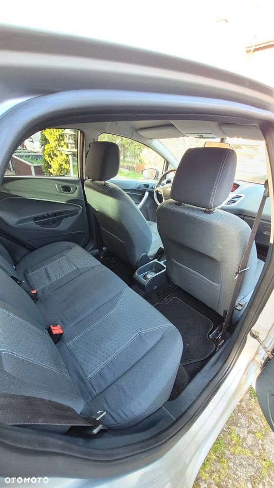 Ford Fiesta 1.4 Titanium - 10