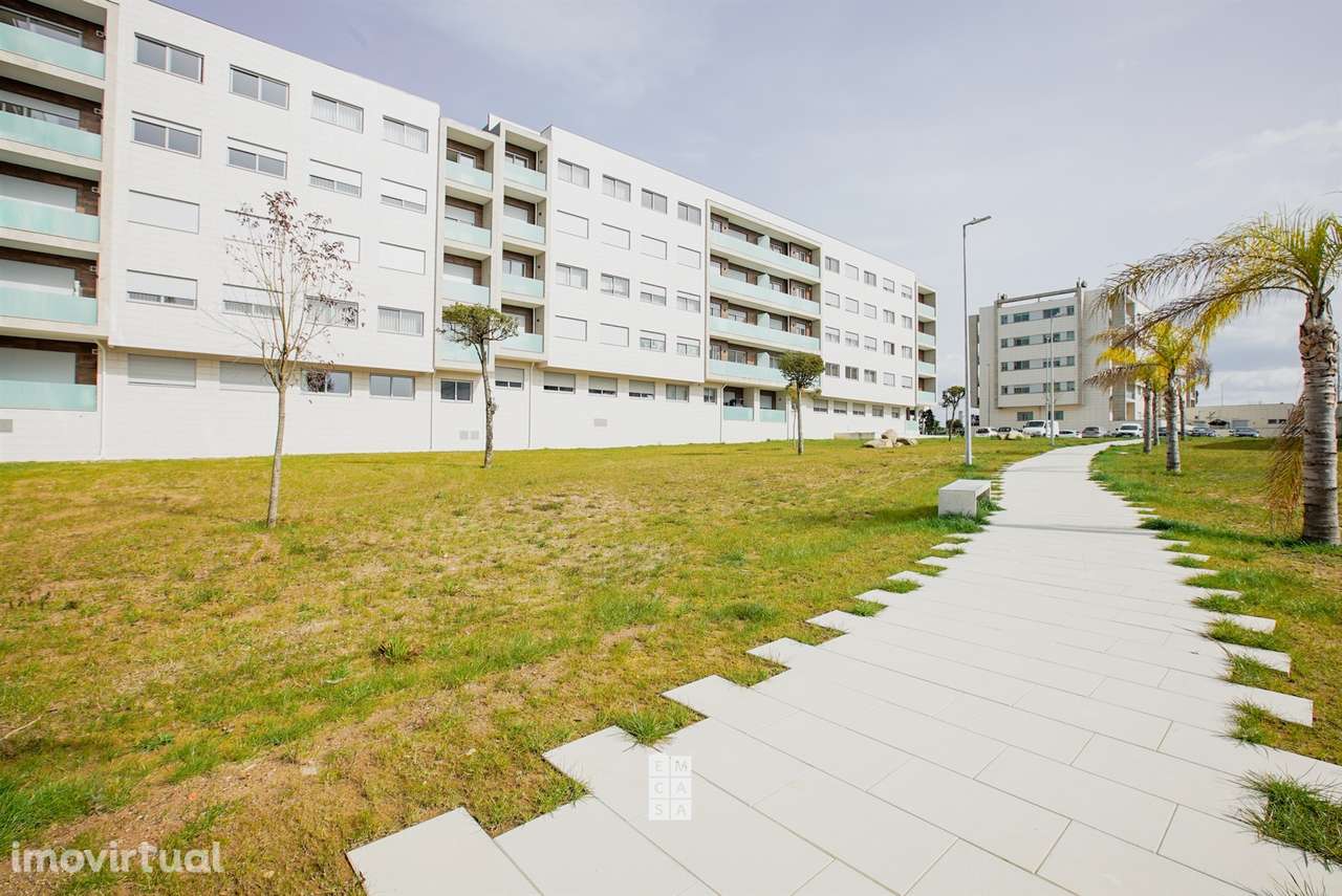 Apartamento T2 Venda em Santa Maria da Feira, Travanca, Sanfins e Espa - Grande imagem: 3/29