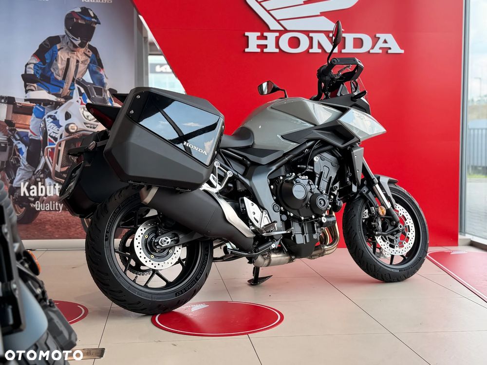 Honda CB - 3