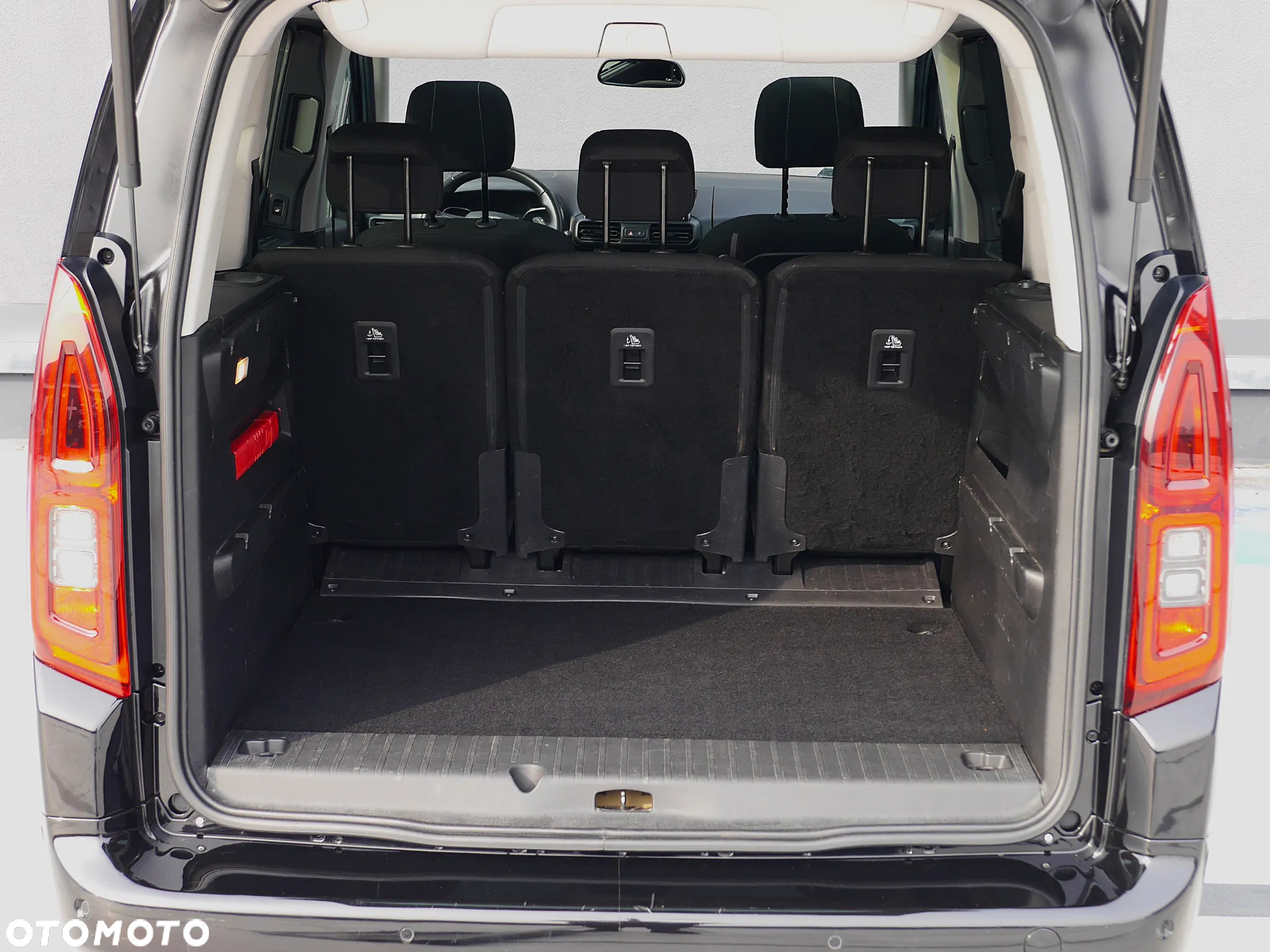 Toyota Proace City Verso 1.5 D-4D Business - 32