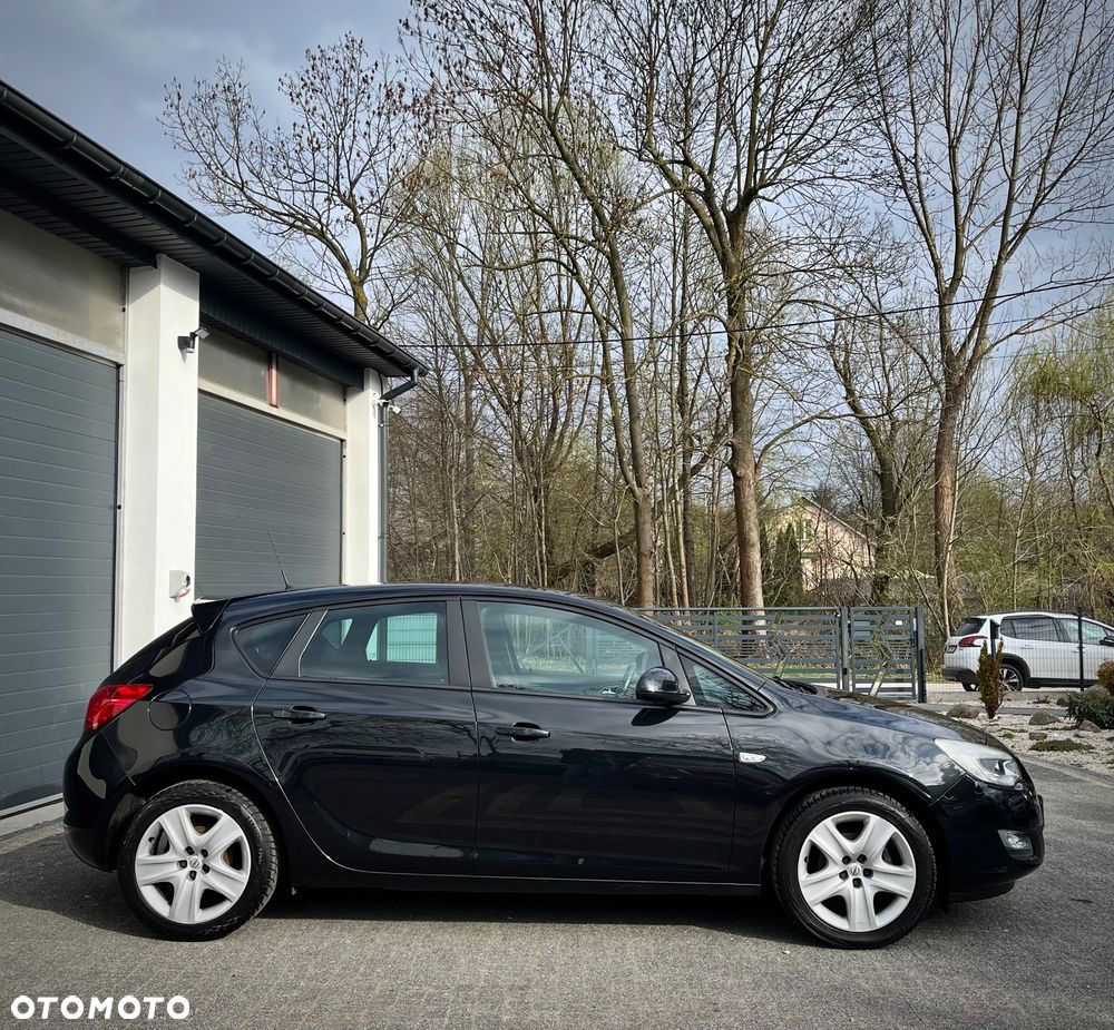 Opel Astra 1.4 T Cosmo EU6 - 6