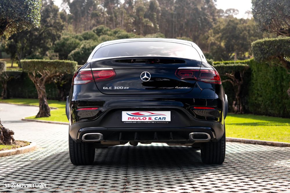 Mercedes-Benz GLC 300 de Coupe 4Matic - 12