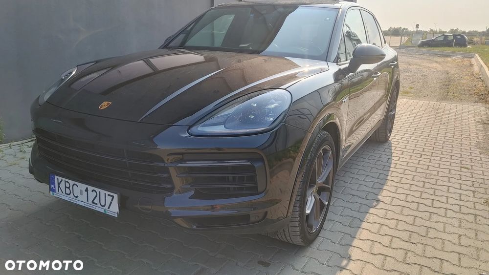 Porsche Cayenne E-Hybrid - 1