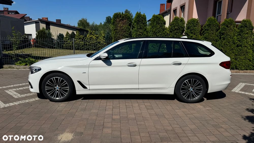 BMW Seria 5 520d xDrive Sport Line sport - 7