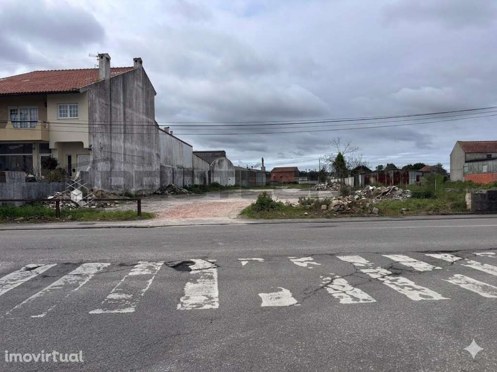 Terreno Urbano - Quinta do Picado - Grande imagem: 2/3