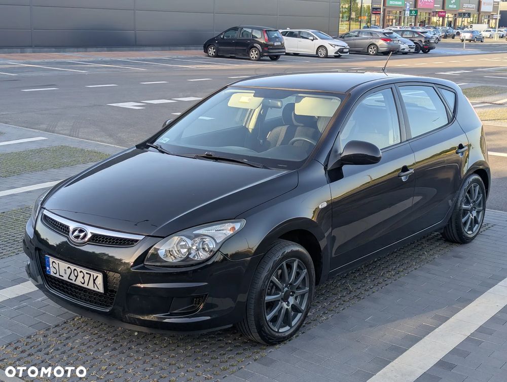 Hyundai i30 1.4 Comfort - 25