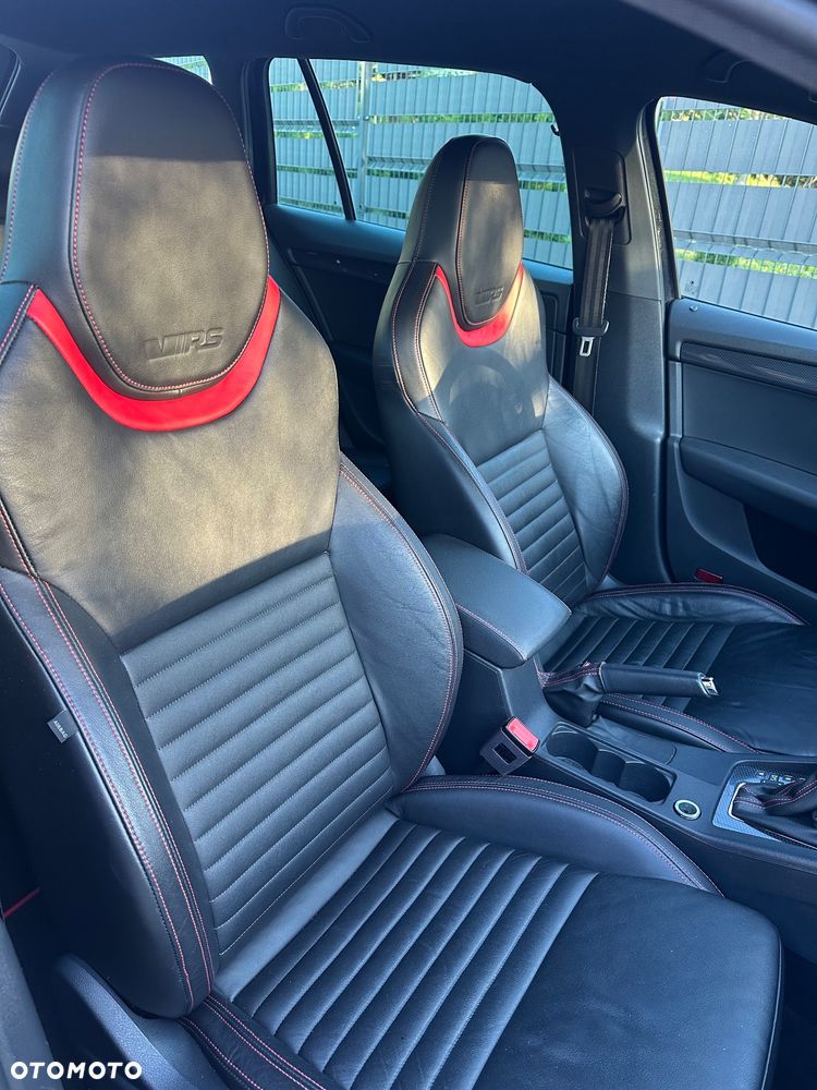 Skoda Octavia 2.0 TDI (Green tec) DSG RS - 8