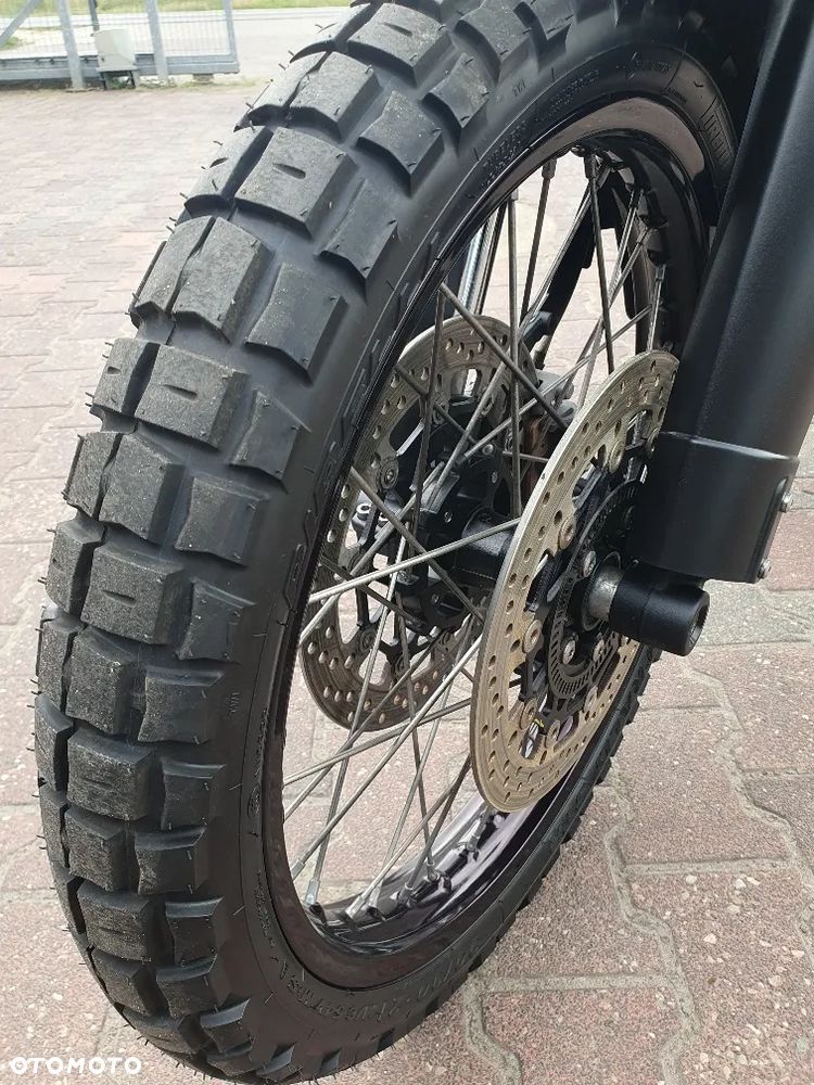 Triumph Tiger - 4