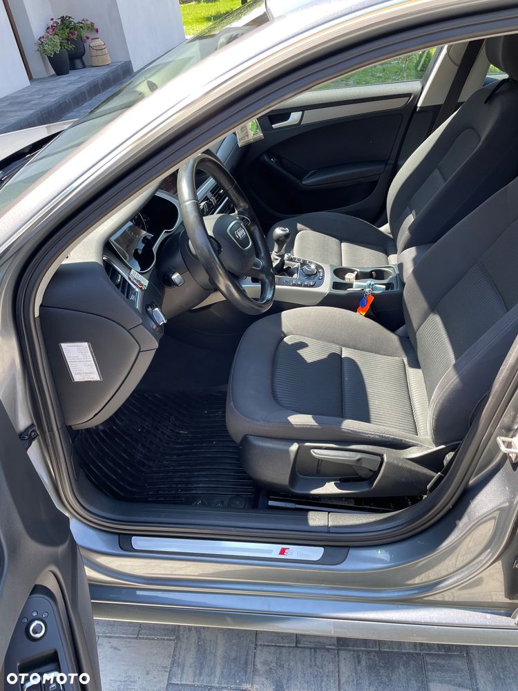 Audi A4 Avant - 14