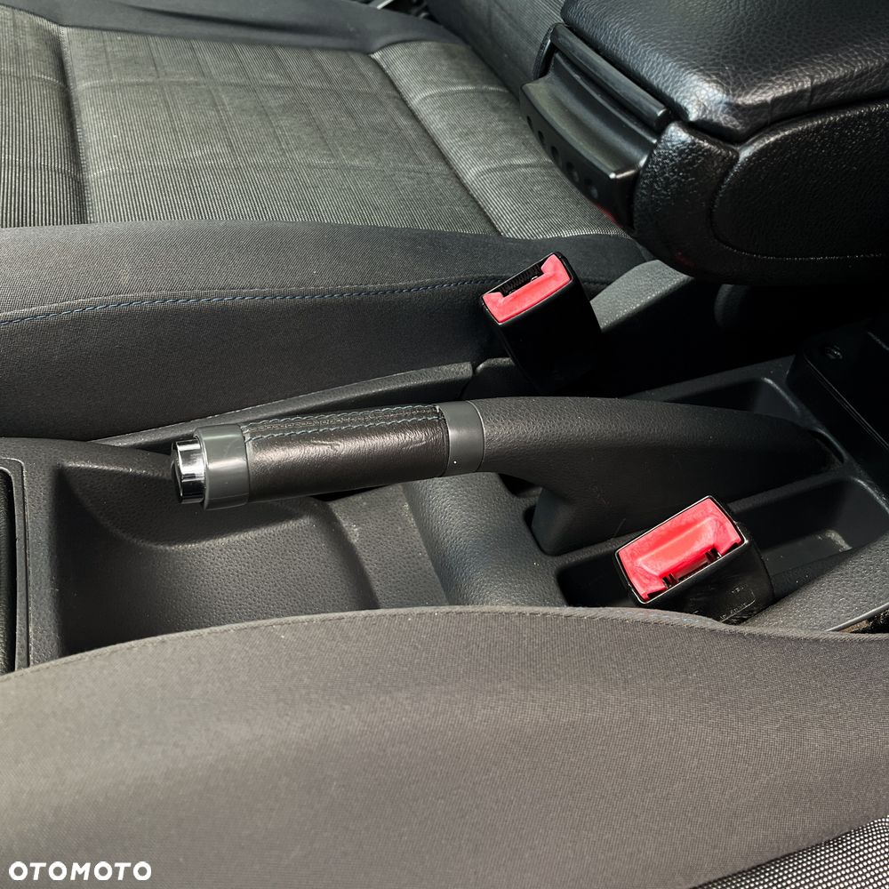 Volkswagen Polo 1.4 Tour - 23