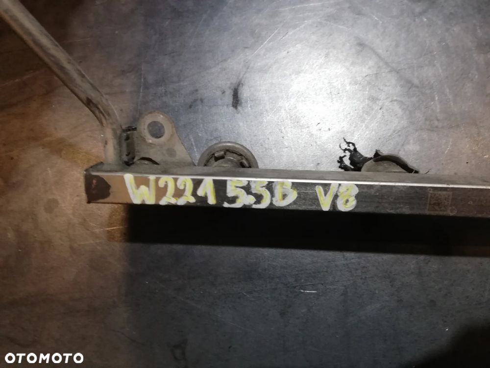 LISTWA WTRYSKOWA MERCEDES-BENZ W221 5.5B V8 A2730700795 - 2
