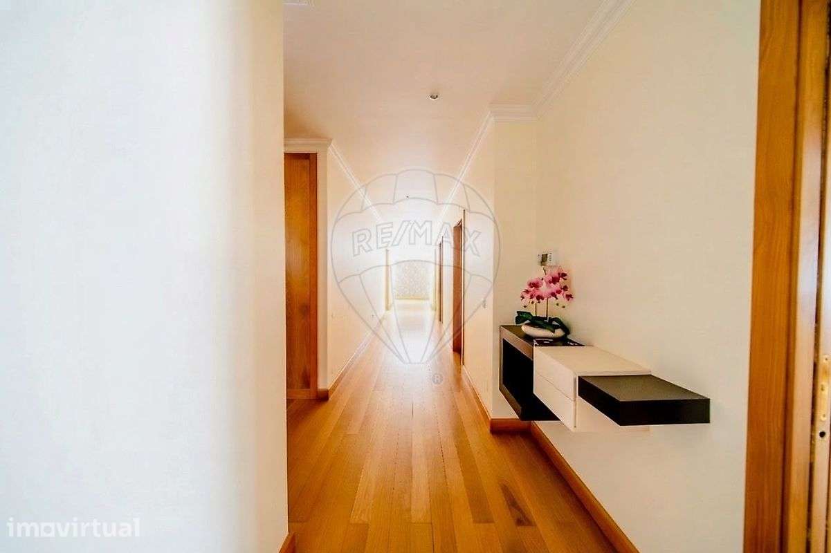 Apartamento T5 para arrendamento - Grande imagem: 2/31