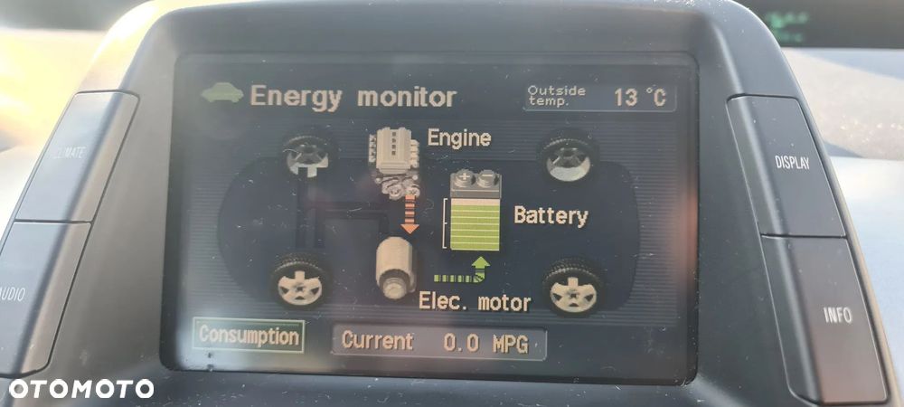 Toyota Prius 1.5 VVT-i Prestige - 8