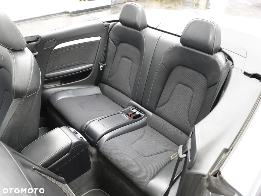 Audi A5 Cabrio - 23