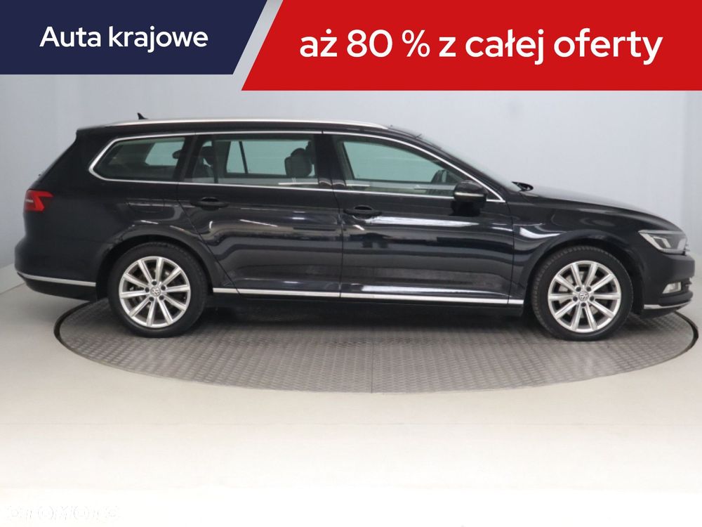 Volkswagen Passat Variant - 8