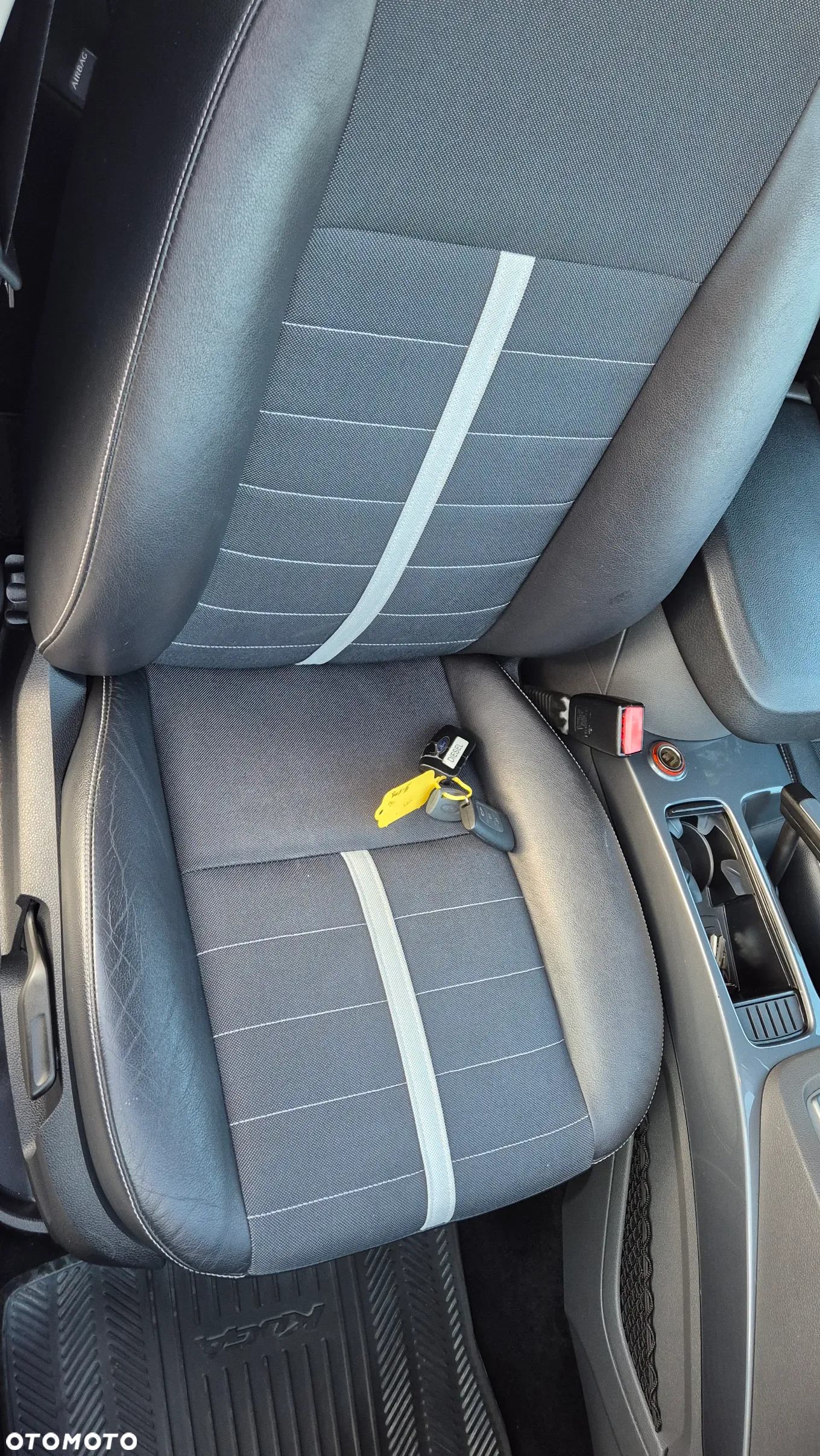Ford Kuga 2.0 TDCi 4x4 Titanium - 19