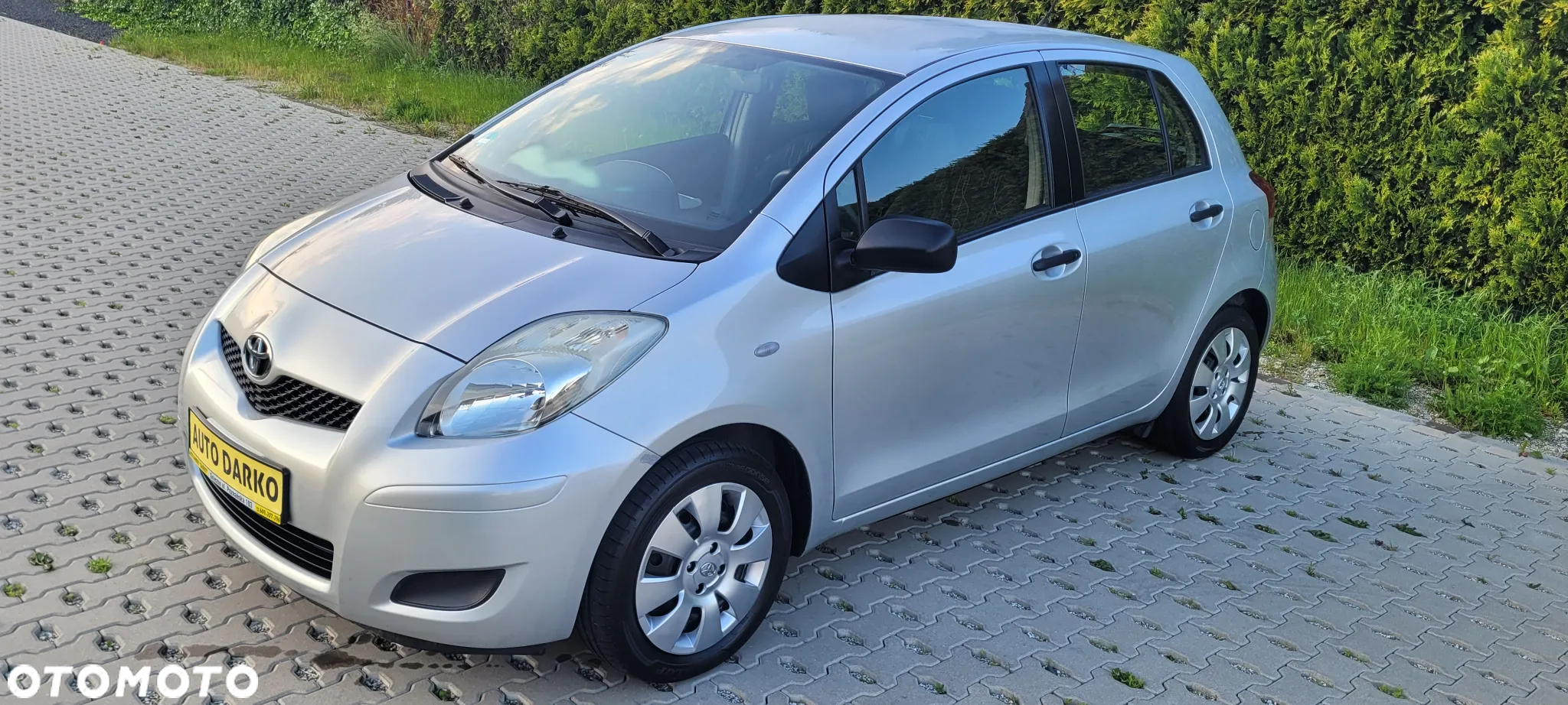 Toyota Yaris 1.33 Luna - 27