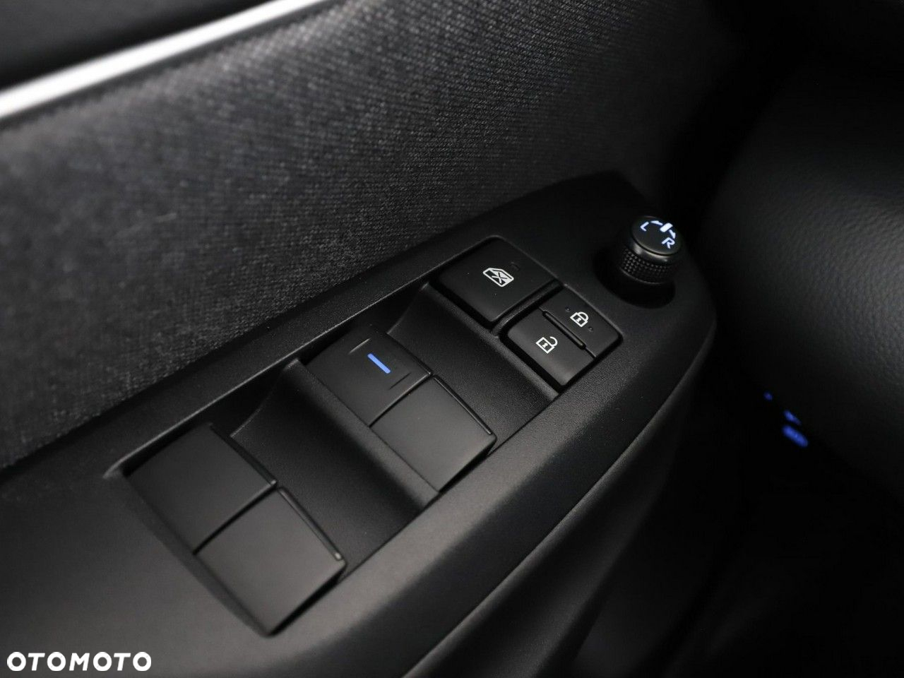 Toyota Yaris Cross Hybrid 1.5 Style - 32