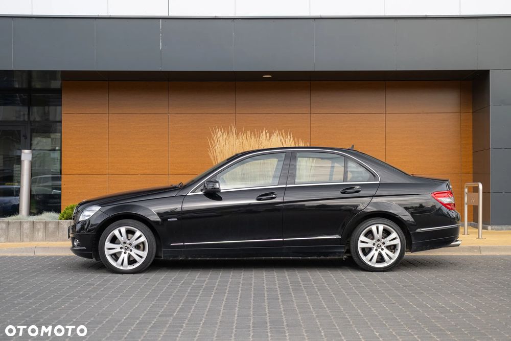 Mercedes-Benz Klasa C 220 CDI BlueEff Elegance - 3
