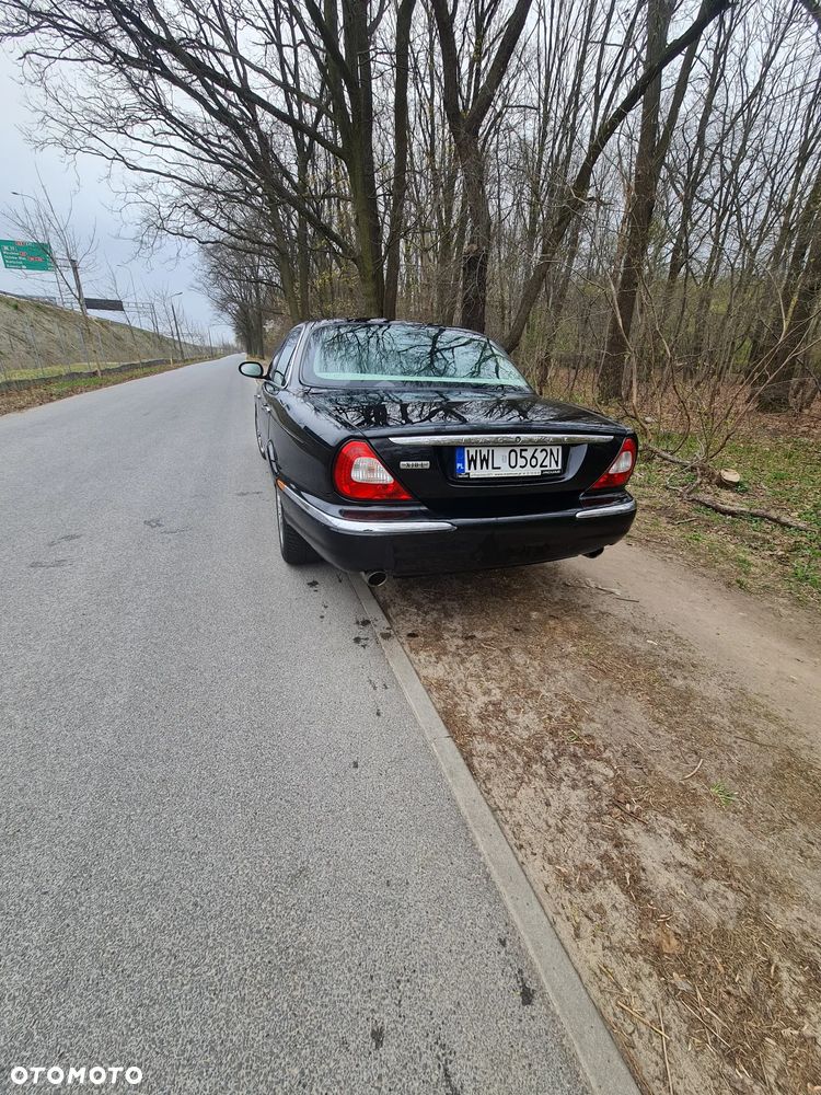 Jaguar XJ XJ8 4.2 LWB Sovereign - 5