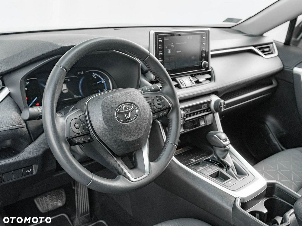 Toyota RAV4 - 7