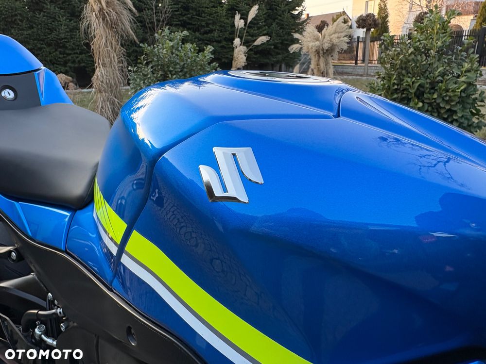 Suzuki GSX-R - 26