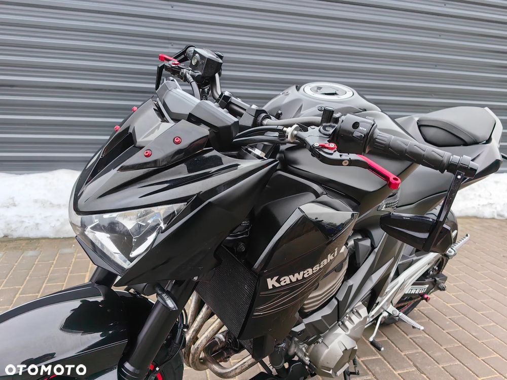 Kawasaki Z - 12
