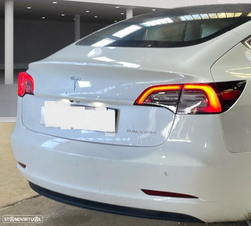 Tesla Model 3 Long-Range Dual Motor AWD - 2