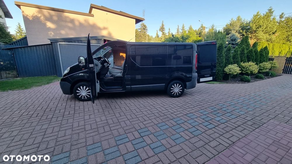 Opel Vivaro - 18