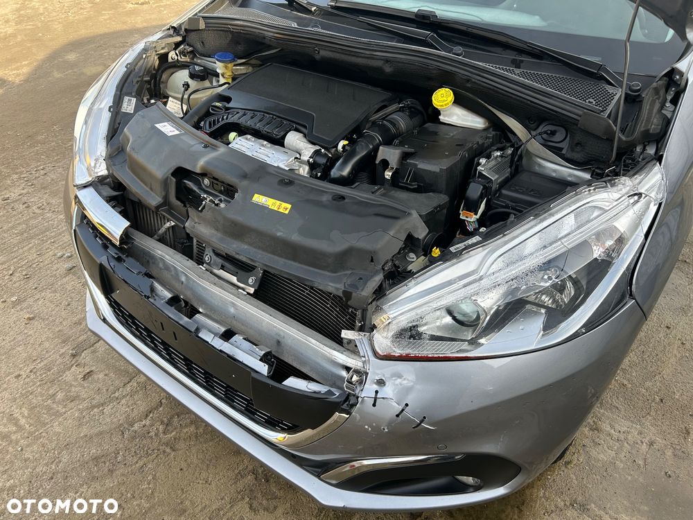 Peugeot 208 PureTech 110 Stop & Start EAT6 Tech Edition - 11