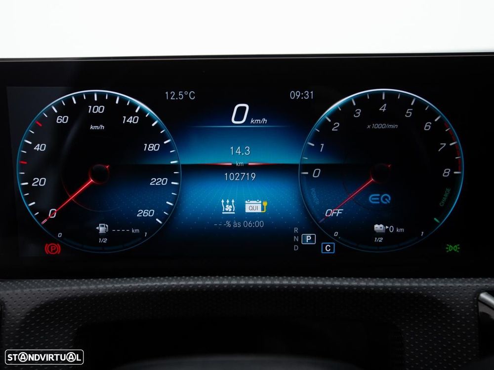 Mercedes-Benz CLA 250 e 8G-DCT AMG Line - 26