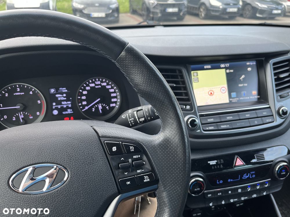 Hyundai Tucson - 8