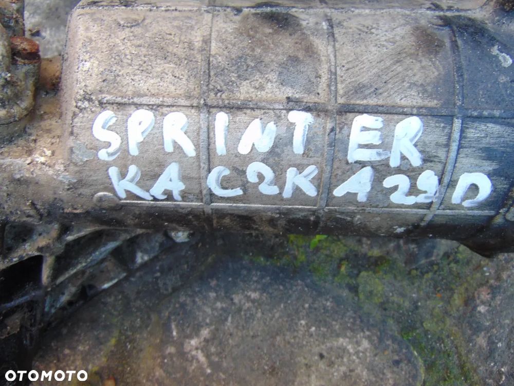 Obudowa Filtra Oleju Mercedes kaczka 2,9  D/TDD/TD