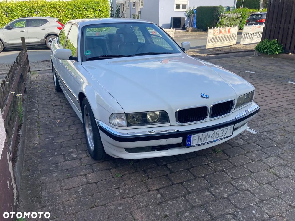 BMW Seria 7 ver-730i-v8 - 11