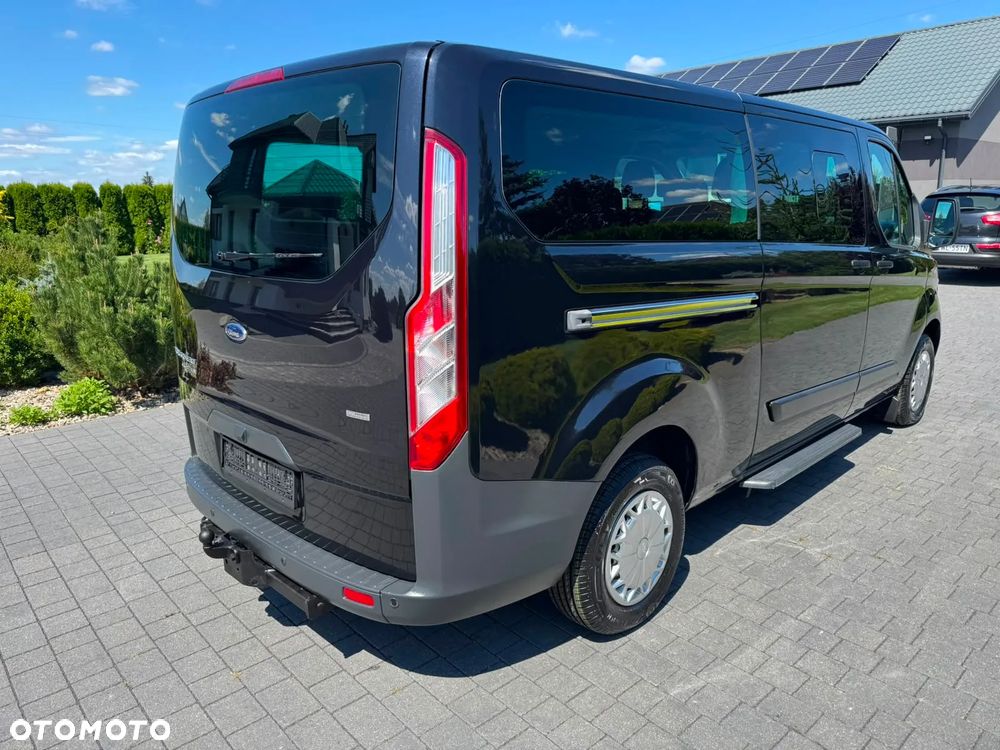 Ford Transit Custom 300 L2H1 VA Titanium - 21