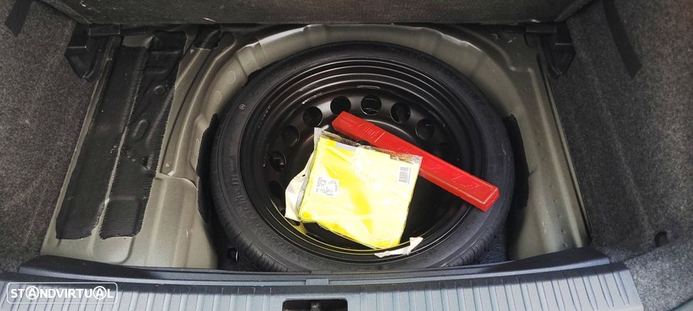 SEAT Arona 1.0 TSI FR - 49