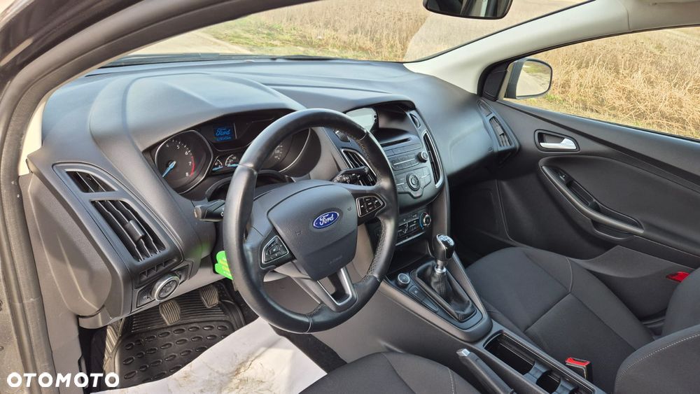 Ford Focus 1.0 EcoBoost Start-Stopp-System TREND - 13