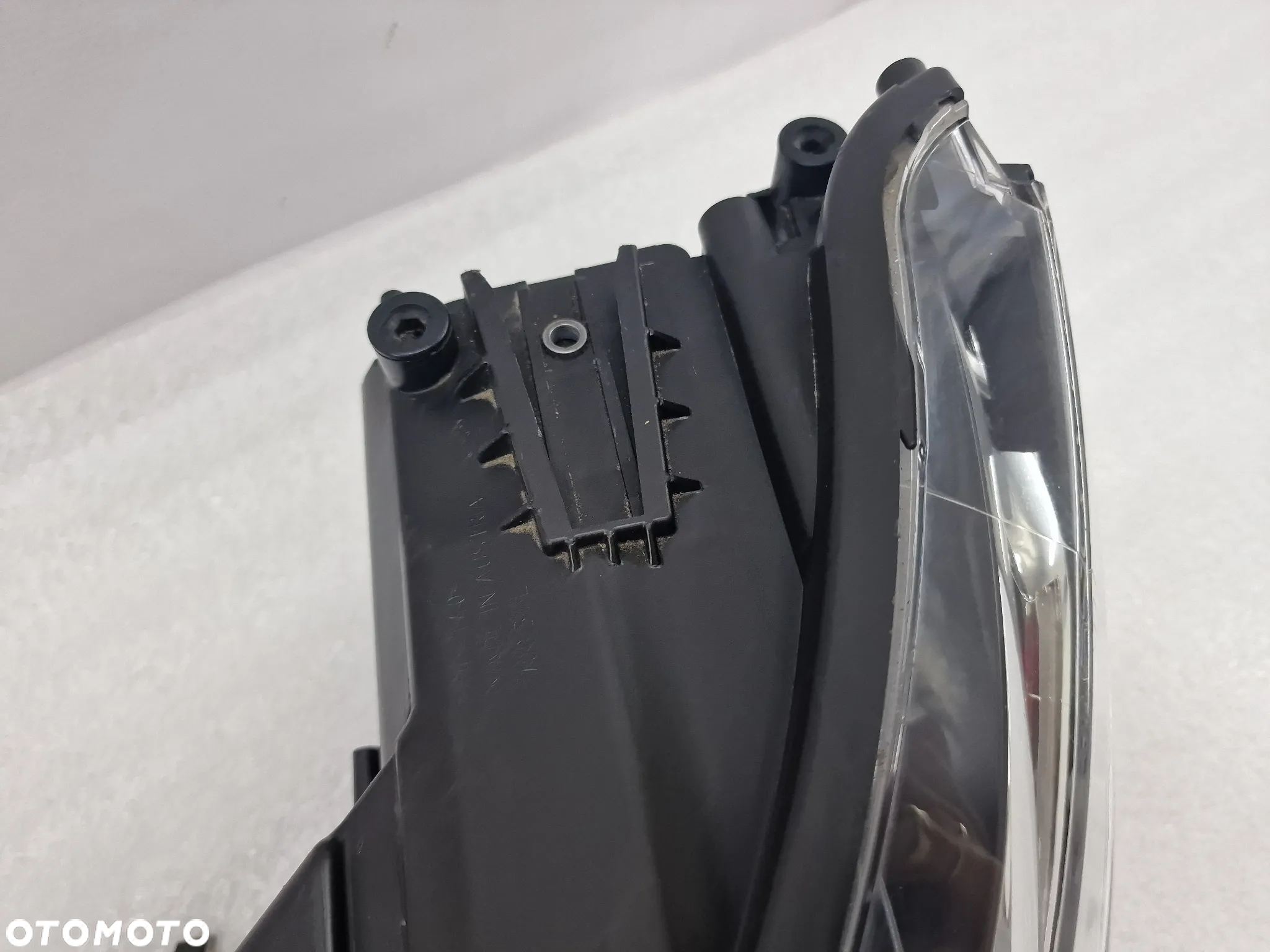 AUDI A1 8X0 10- LEWA LAMPA PRZEDNIA PRZÓD XENON , NR 8X0941005 , NR AUKCJI LA269 - 10