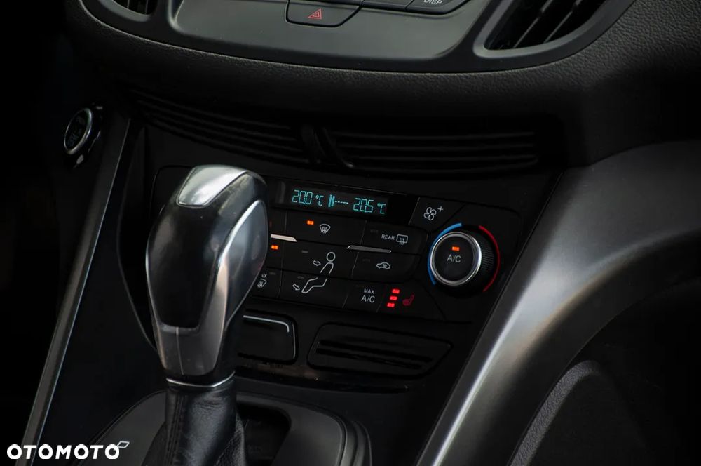 Ford Kuga 1.5 EcoBoost 4WD Titanium - 33