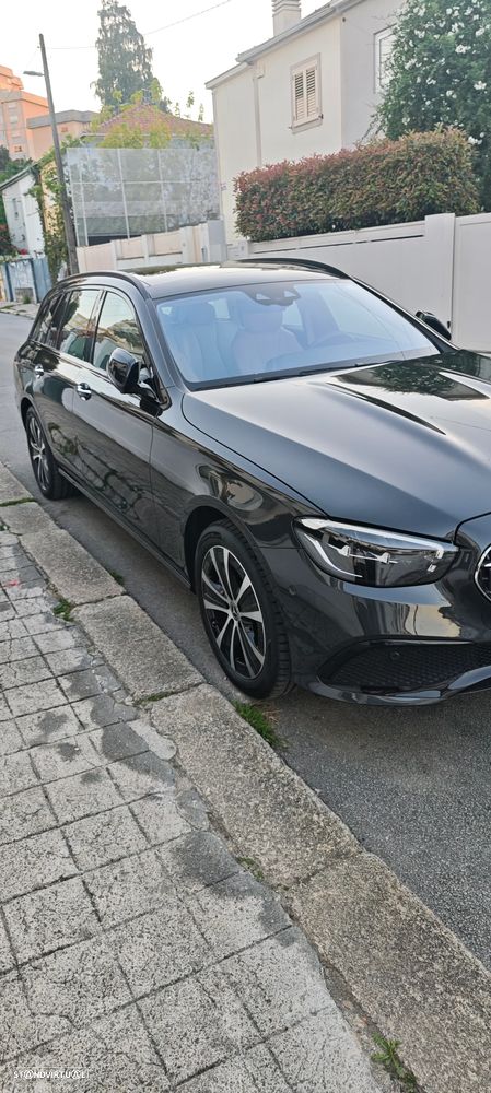 Mercedes-Benz E 300 de 4Matic 9G-TRONIC Exclusive - 24