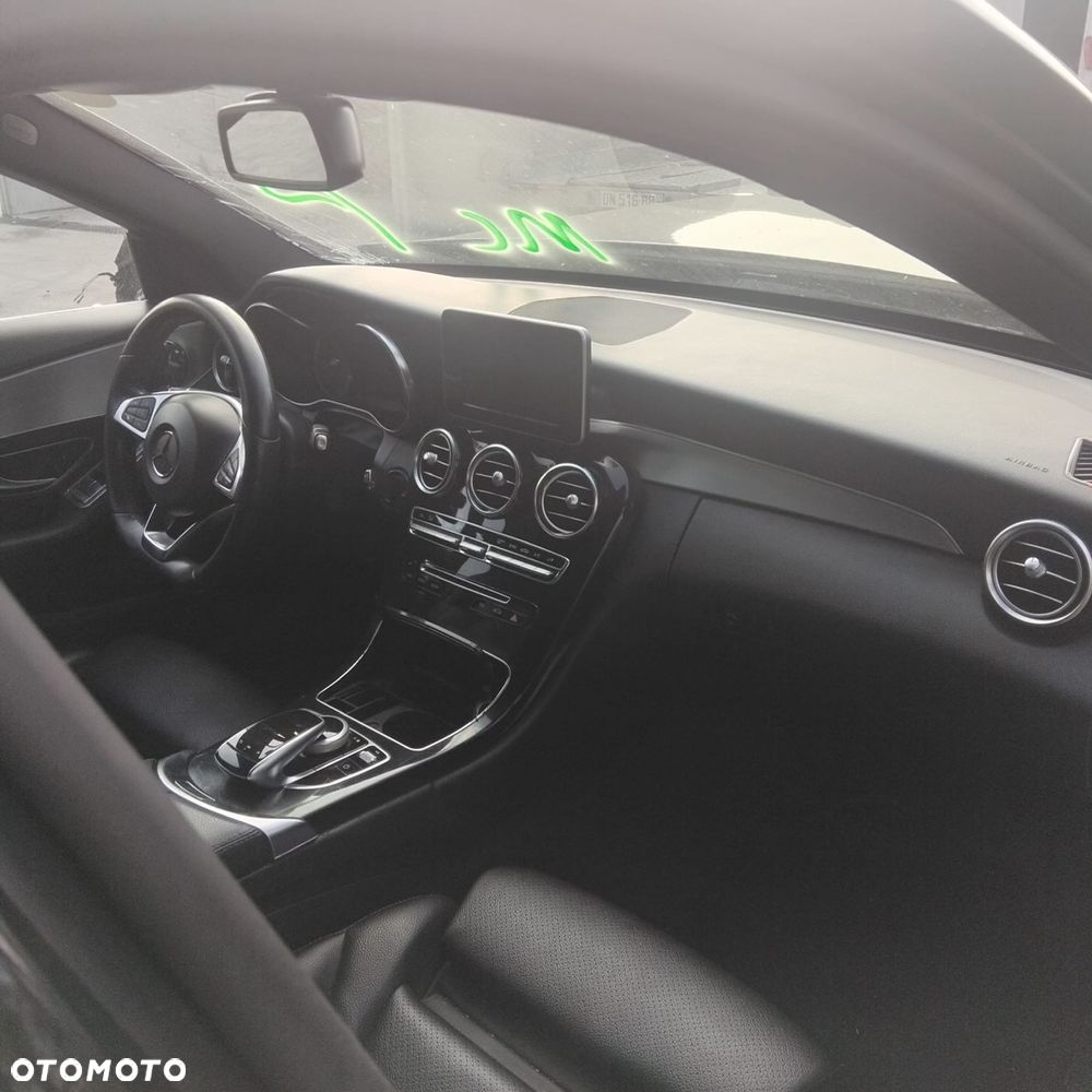 Mercedes-Benz Klasa C - 2