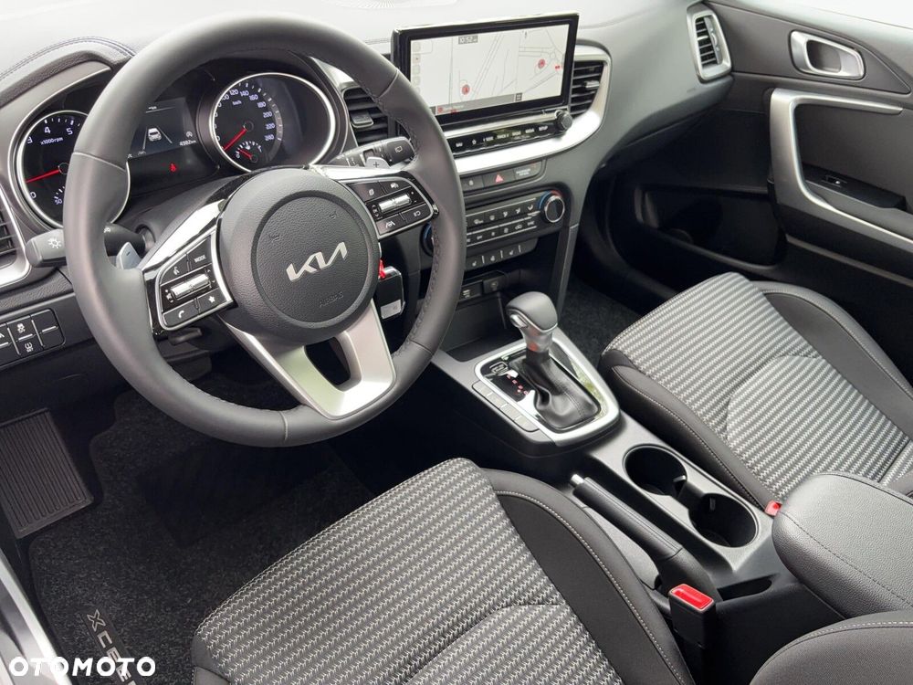 Kia XCeed 1.5 T-GDI M DCT - 13