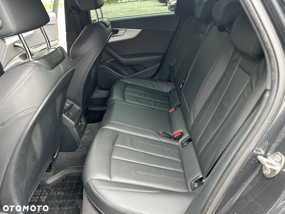 Audi A4 Avant - 16