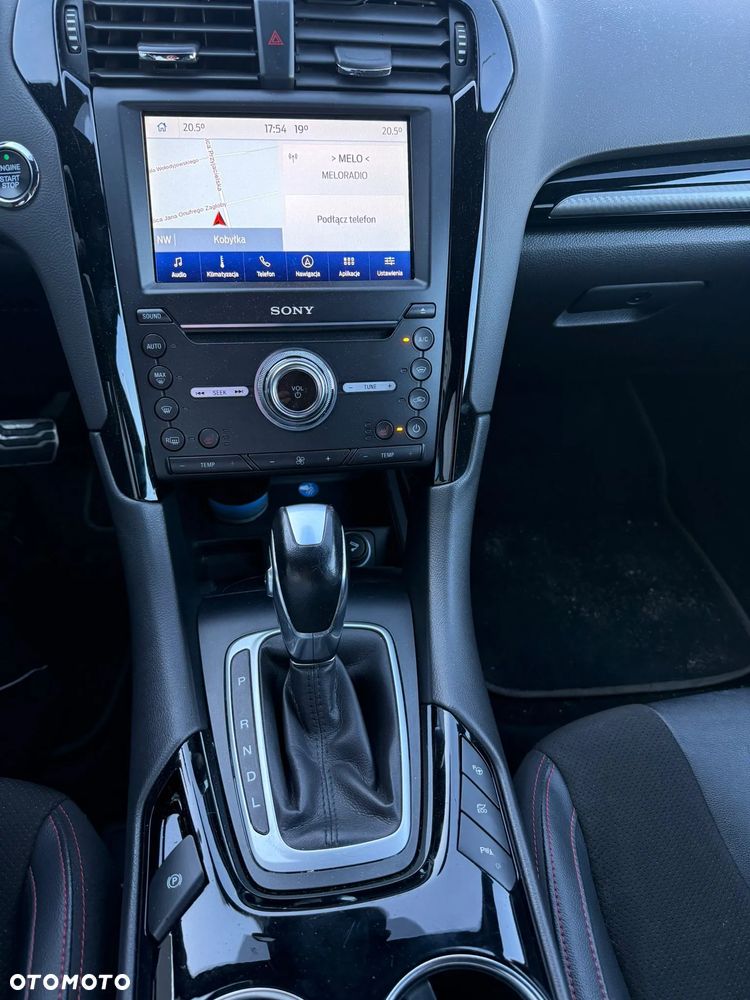 Ford Mondeo 2.0 Hybrid Executive - 12
