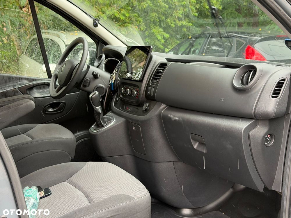 Renault Trafic 2.0 dCi EDC - 15