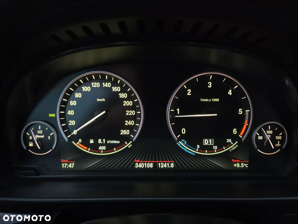 BMW Seria 5 520d Luxury Line - 17