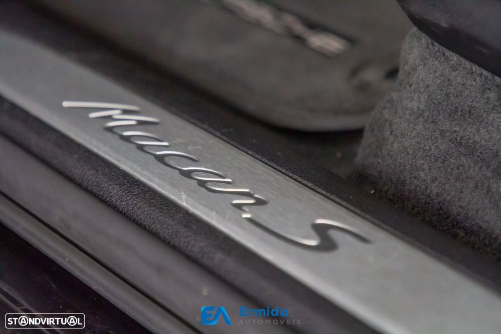 Porsche Macan S All Weather - 36