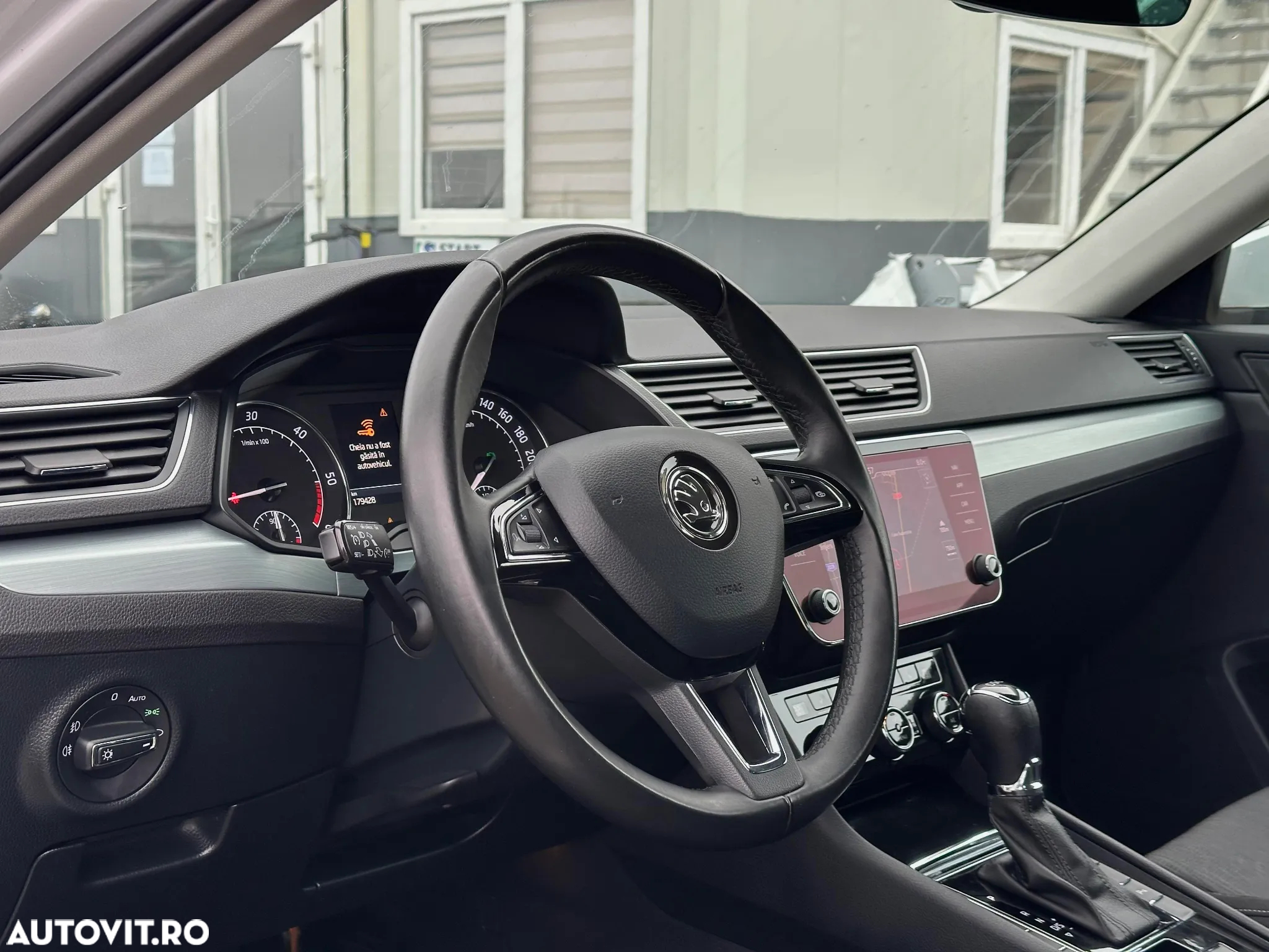 Skoda Superb 1.6 TDI DSG Ambition - 15
