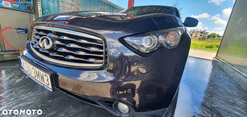 Infiniti FX FX30d S - 8